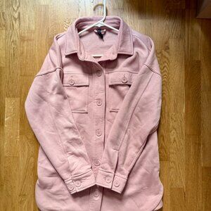Oversized pink fleece shacket / jacket with two pockets, size medium